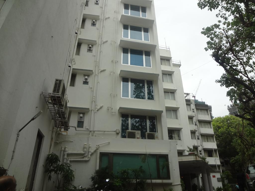 Hiltop Hotel Mumbai Eksteriør bilde